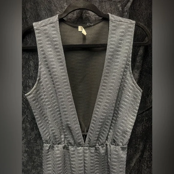 Vintage Y2K Silver Lurex Jumpsuit - Picture 2 of 6